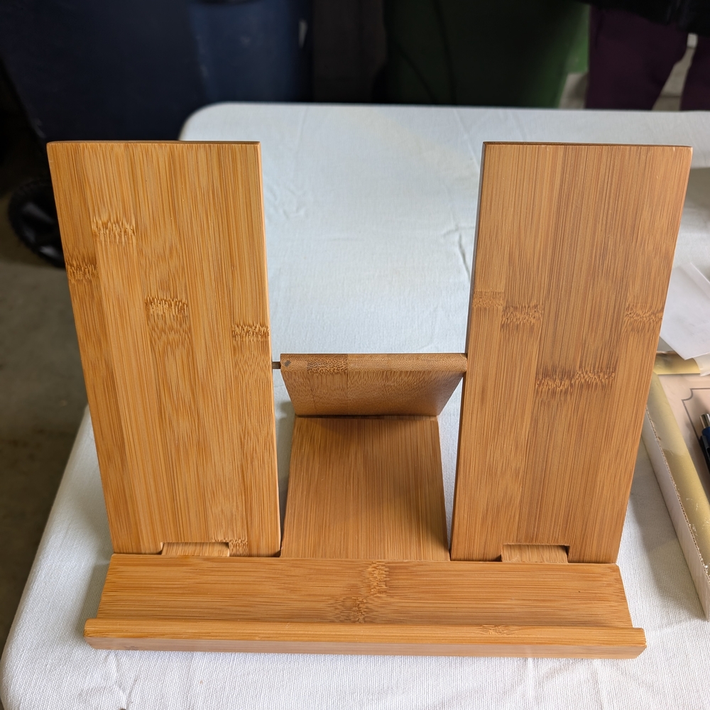 Adjustable Bamboo Book Stand